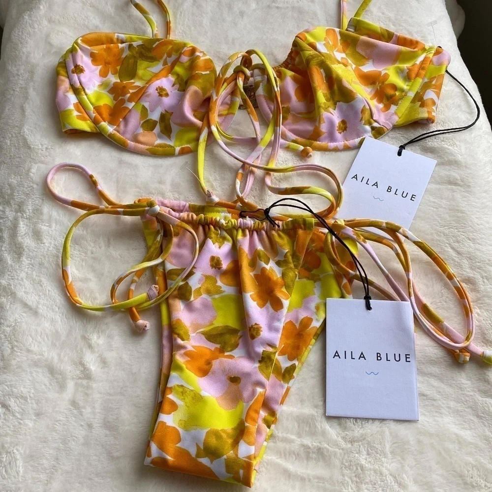 New! SET! Aila Blue bikini palm blooms floral Emilia Gaia 14628